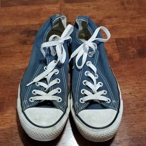 Converse Size Women's 8 Navy Blue